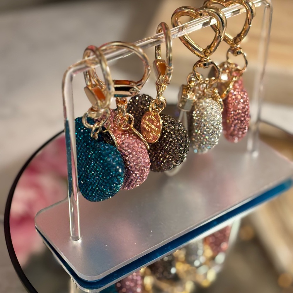 Sparkling double face Keychain Set with Gold Accents - Picture 3 of 10